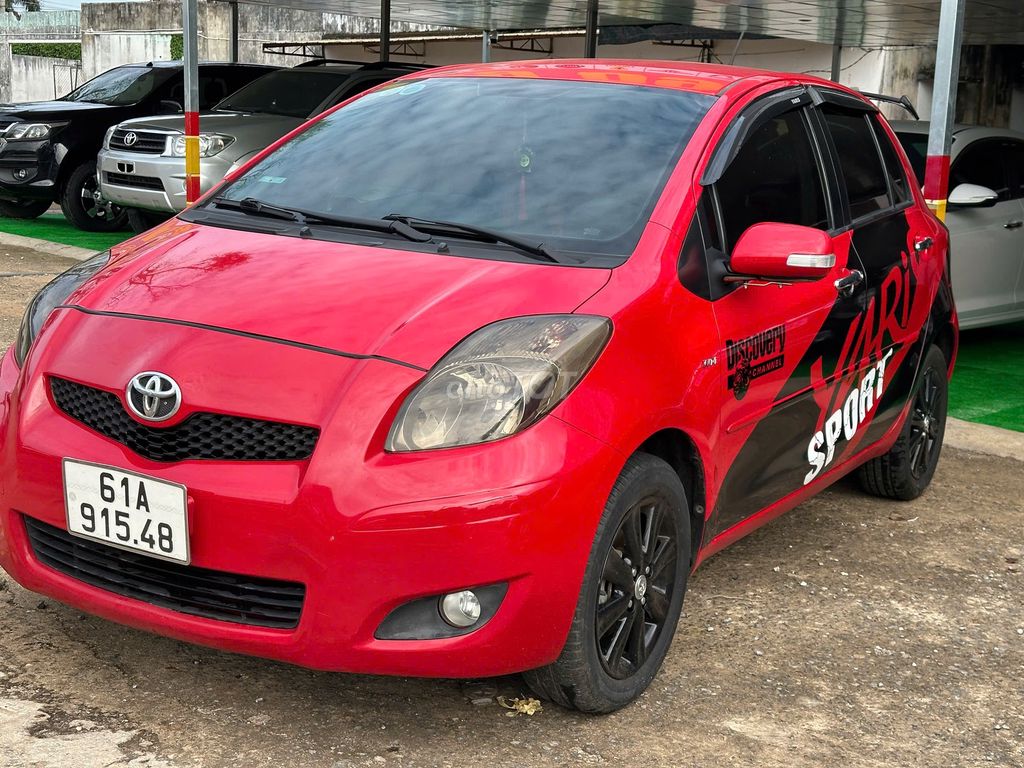 Toyota Yaris Đỏ 5 chỗ Số sàn. Mua bán Ô tô tại Huyện Long Thành Đồng Nai được đăng bởi huynh van hoa hình 8