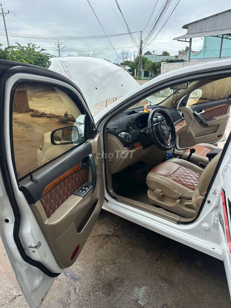 Bán xe 5 chỗ Gentra, đời 2008. Mua bán Ô tô tại Quận Cái Răng Cần Thơ được đăng bởi Hoang anh hình 7