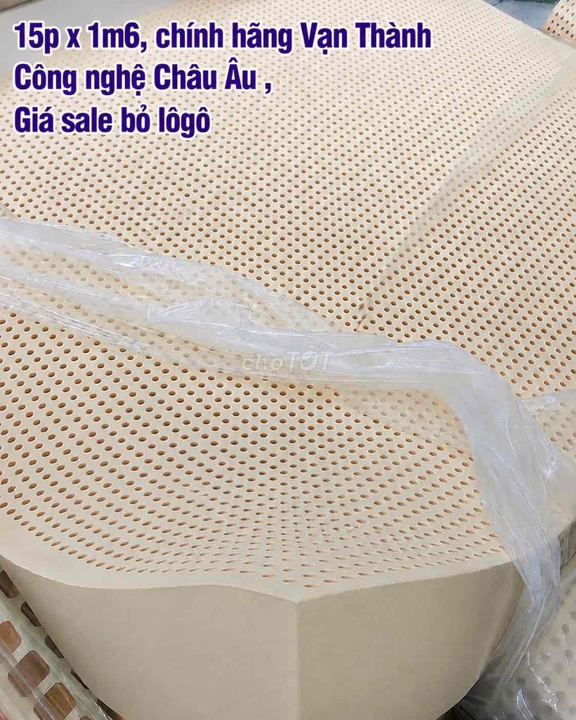 Nệm Vạn Thành Standard Real dày 15p x1m6,New 100%. Mua bán Giường, chăn ga gối nệm tại Thị xã Tân Uyên Bình Dương được đăng bởi Nệm Vạn Thành hình 1