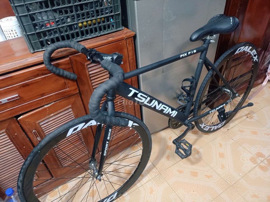 Xe đạp thể thao TSUNAMI. Mua bán Xe đạp tại Quận Ba Đình Hà Nội được đăng bởi van giang hình 3