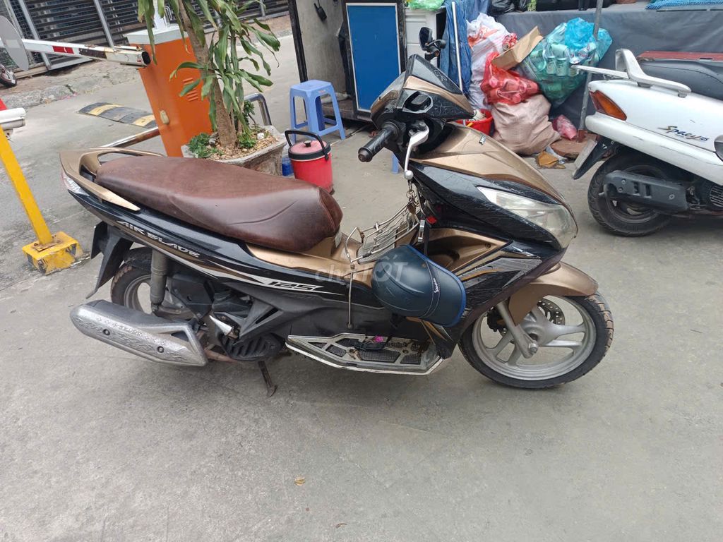 Воздушный клинок Honda 125 куб. см 2013, бронзовое золото