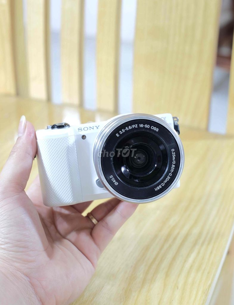 Máy ảnh Sony A5000. Mua bán Máy ảnh, Máy quay tại Huyện Định Quán Đồng Nai được đăng bởi Máy Ảnh Compact Đồng Nai hình 1