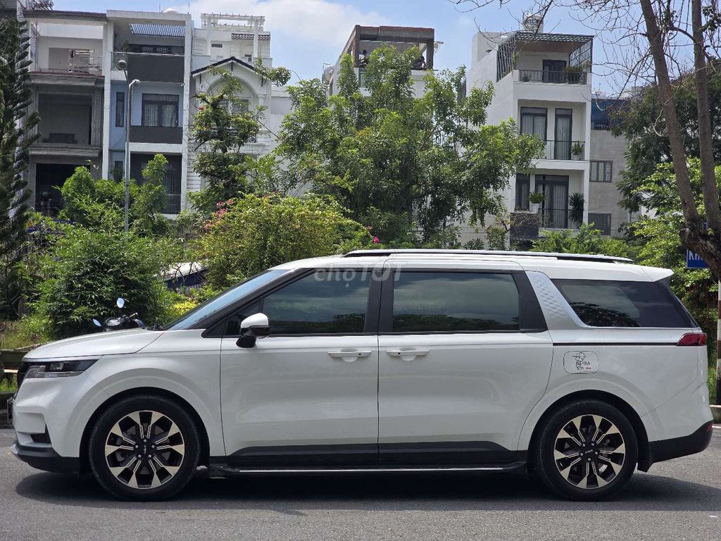 МАСЛО КЛАССА ЛЮКС KIA CARNIVAL 2,2 Л X 2023 8 ЧАСОВ 76000 ММ