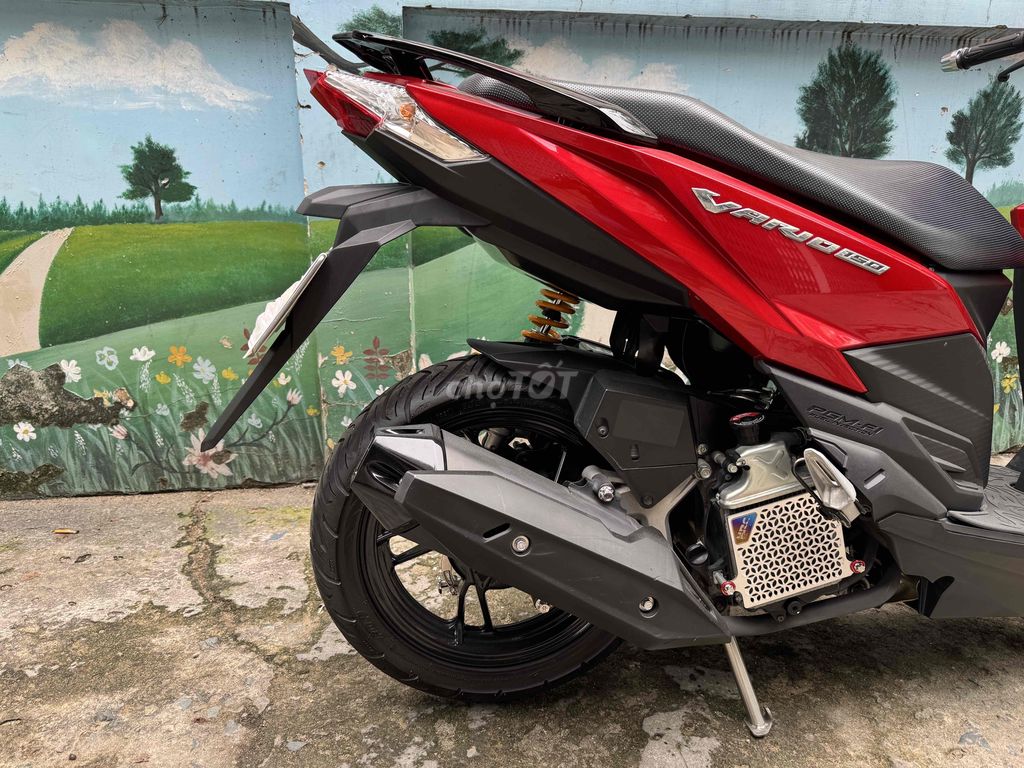 Vario 150 Indo, Đỏ Đen, siêu kiểng. Mua bán Xe máy tại Quận 11 Tp Hồ Chí Minh được đăng bởi Cường Lê hình 2