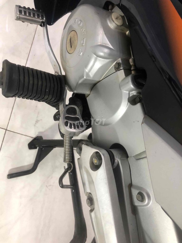 bán xe chính chủ zin nguyên bản. Mua bán Xe máy tại Huyện An Dương Hải Phòng được đăng bởi Thinh Bui hình 5