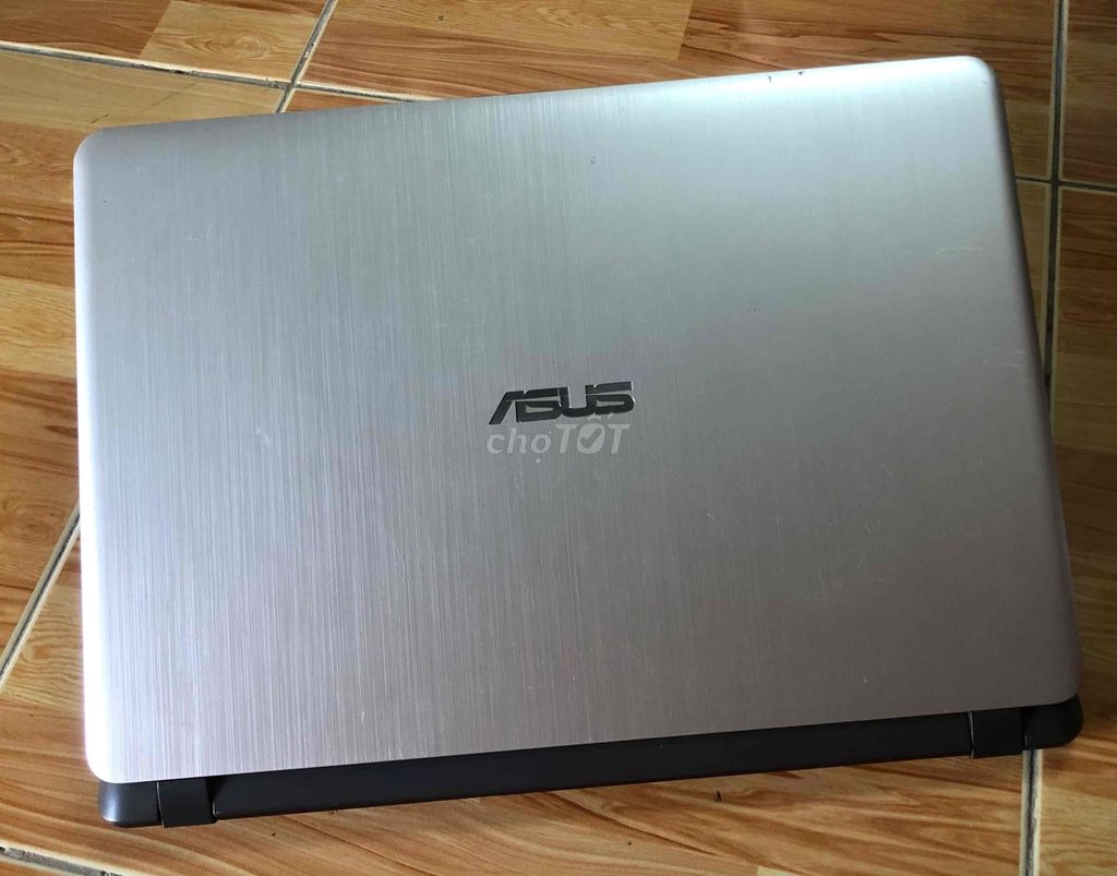 Asus I5-8250🍀R8G🍀SSD 128G🍀Pin>2H🍀Máy mỏng Đẹp Full. Mua bán Laptop tại Quận 7 Tp Hồ Chí Minh được đăng bởi Quân Quân  hình 1