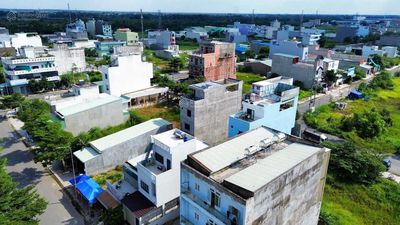 Chính chủ cần bán nền đất 105m2, view hồ sinh thái , lộ giới 16m , SHR. Mua bán đất tại Huyện Đức Hòa Long An được đăng bởi Quang Vương Nhà Đất Chính Chủ