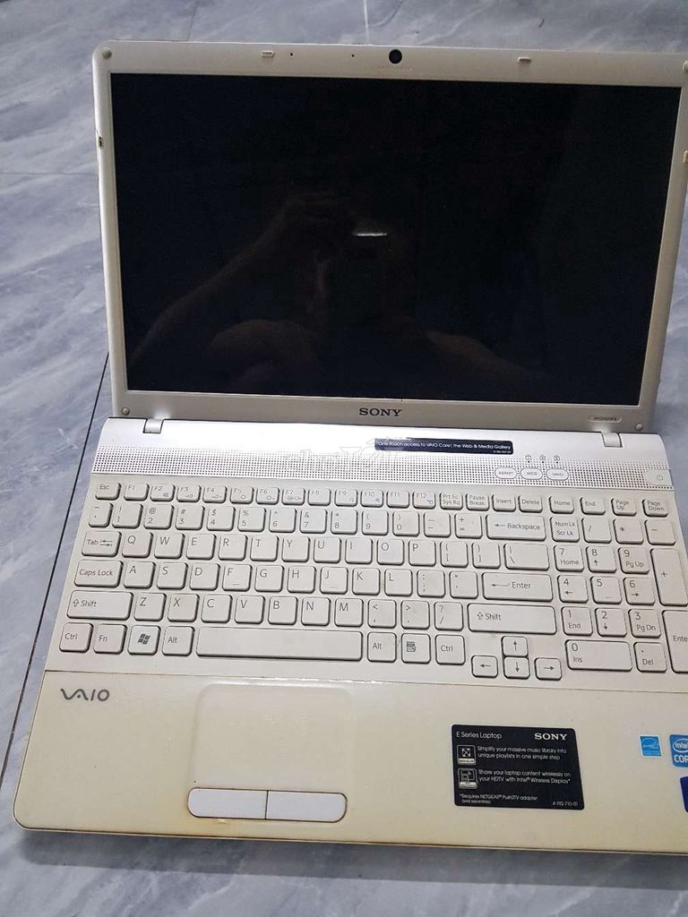 Laptop thanh lý. Mua bán Laptop tại Quận Thanh Xuân Hà Nội được đăng bởi Long hình 1