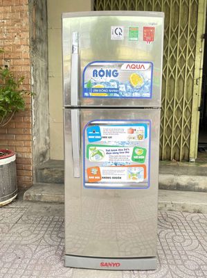Tủ lạnh sanyo aqua 240 Lít hàng nhập thái nhẹ điện