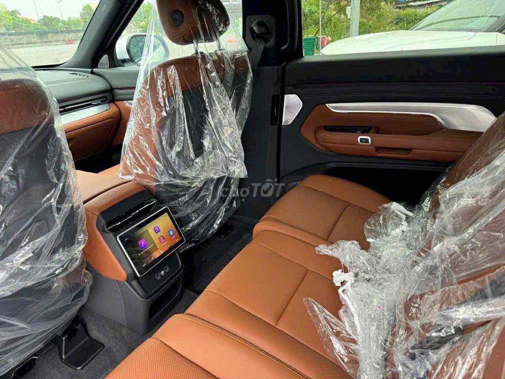 Xe Demo chưa lăn bánh Vf9 Plus 2025. Mua bán Ô tô tại Quận 8 Tp Hồ Chí Minh được đăng bởi Hoàng Minh Dương hình 4