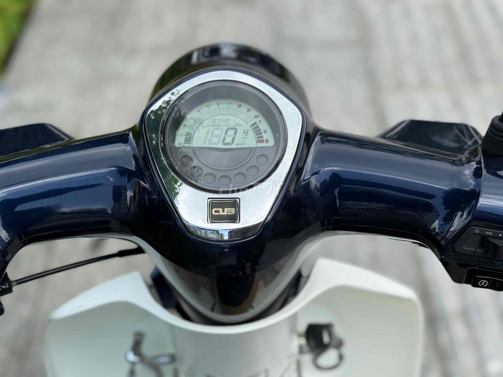 CUB 50cc Đời 2022 Led Điện Tử Chính Chủ. Mua bán Xe máy tại Quận Gò Vấp Tp Hồ Chí Minh được đăng bởi Hoàng Bách  hình 4