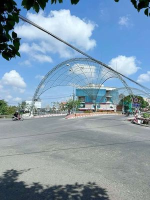 💎 Đất trung tâm 104mv MT Trần Công Tường gần Siêu thị Coopmart. Mua bán đất tại Thị xã Gò Công Tiền Giang được đăng bởi Long Sơn 