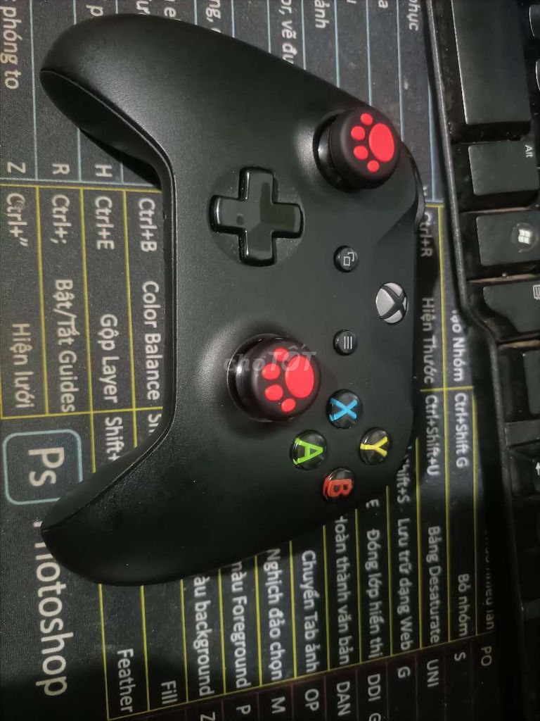 Tay cầm chơi game Microsoft Xbox One S Đen. Mua bán Thiết bị chơi game tại Quận Gò Vấp Tp Hồ Chí Minh được đăng bởi Lộc CRAVEN hình 1