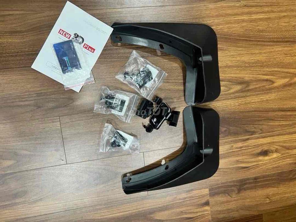 thanh lý nhanh phụ tùng ô tô. Mua bán Phụ tùng xe tại Quận Hà Đông Hà Nội được đăng bởi tốt hình 9