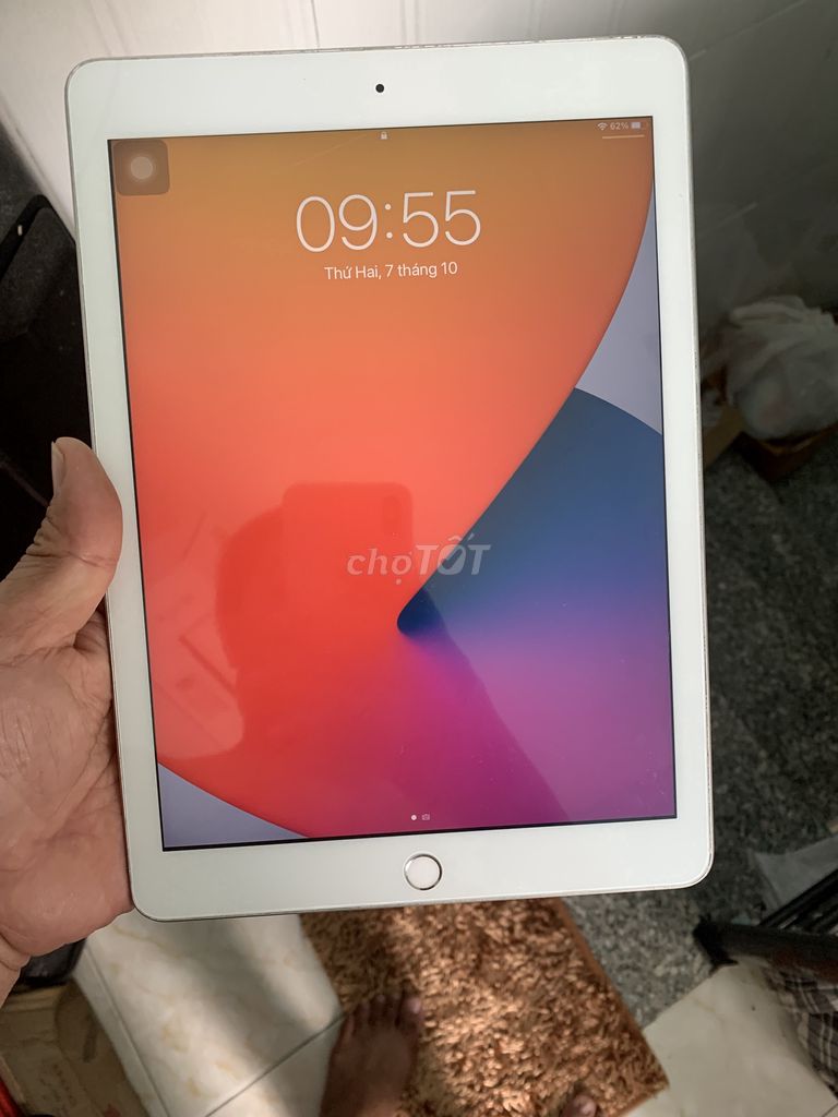 Apple ipad Gen 6.Nguyên zin.Full vân tay.128GB