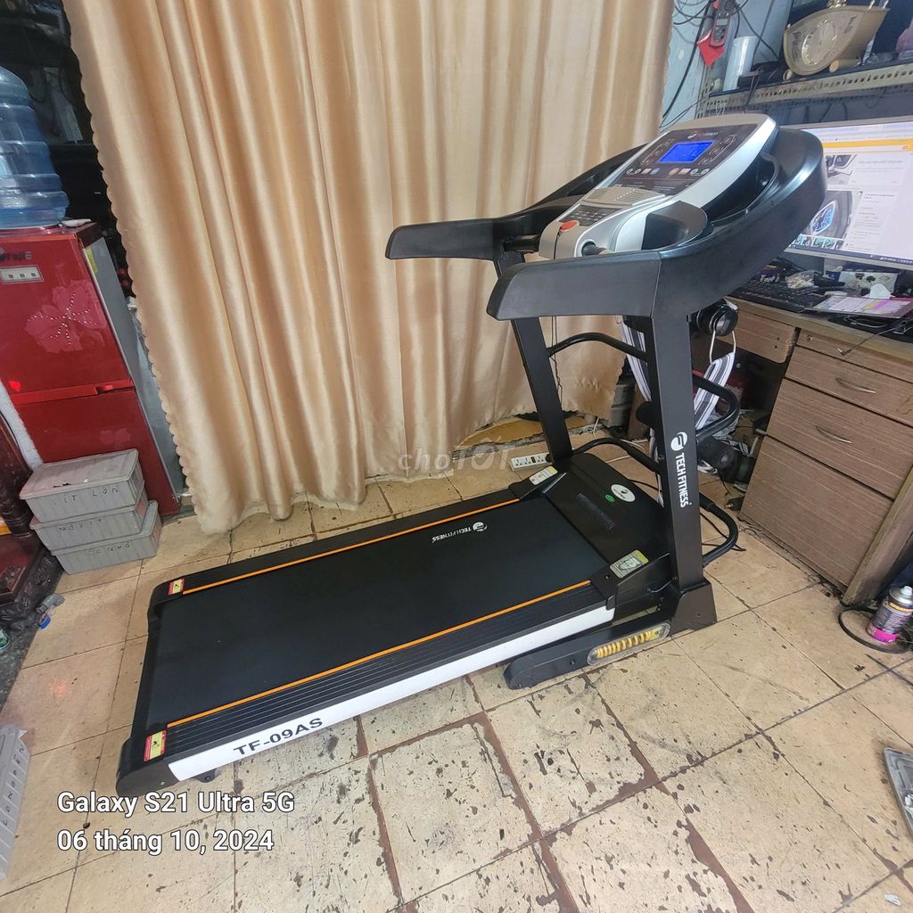 Máy chạy bộ Tech Fitness TF-09AS