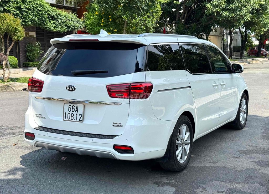 Kia Sedona 2019 2.2 DAT Luxury - 76000 km. Mua bán Ô tô tại Quận 12 Tp Hồ Chí Minh được đăng bởi Hoàng Huy hình 6