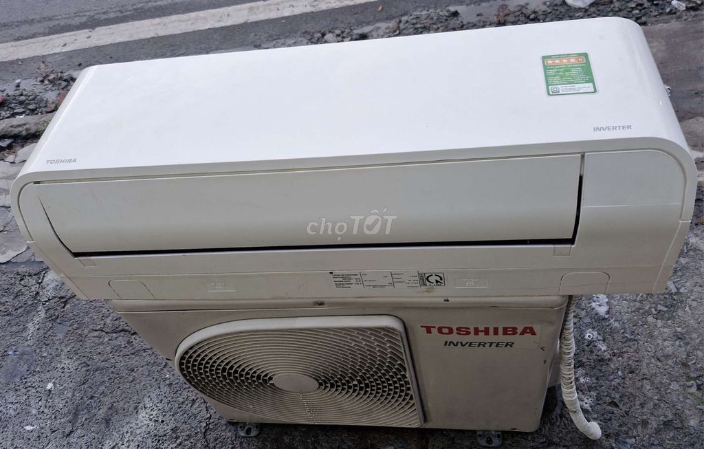 Máy lạnh toshiba 1hp inveter mới 90% bao công lắp