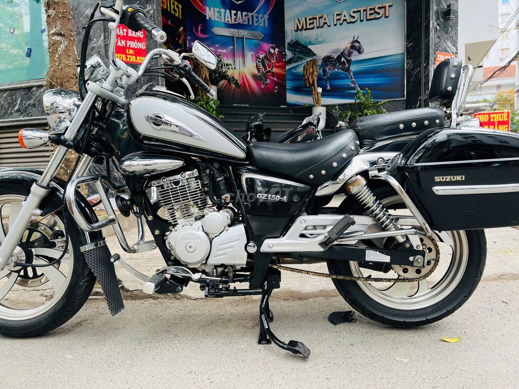 SUZUKI GZ 150A ĐEN NGUYÊN BẢN BAO SANG TÊN. Mua bán Xe máy tại Quận Nam Từ Liêm Hà Nội được đăng bởi BÌNH MINH hình 1