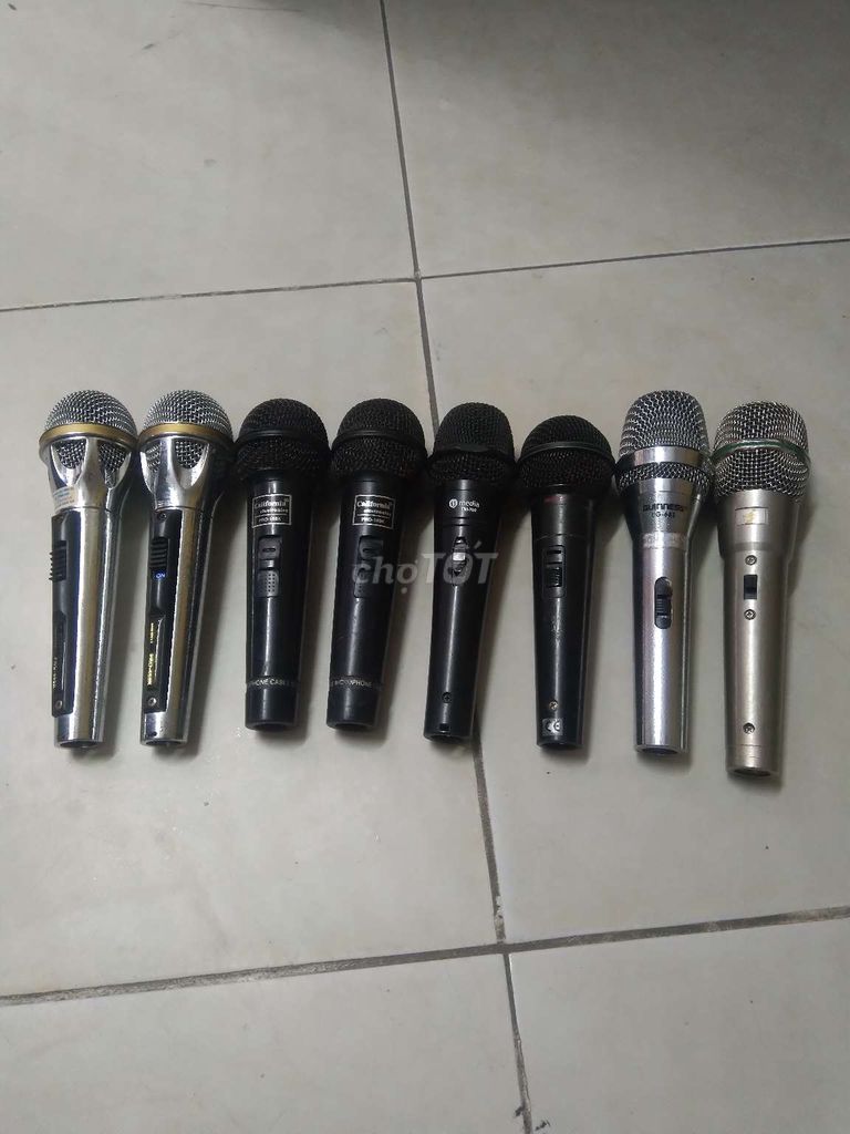 Mấy đôi micro có dây XỊN XÒ.. Mua bán Tivi, Âm thanh tại Quận Hoàn Kiếm Hà Nội được đăng bởi Mr Tiên  hình 1