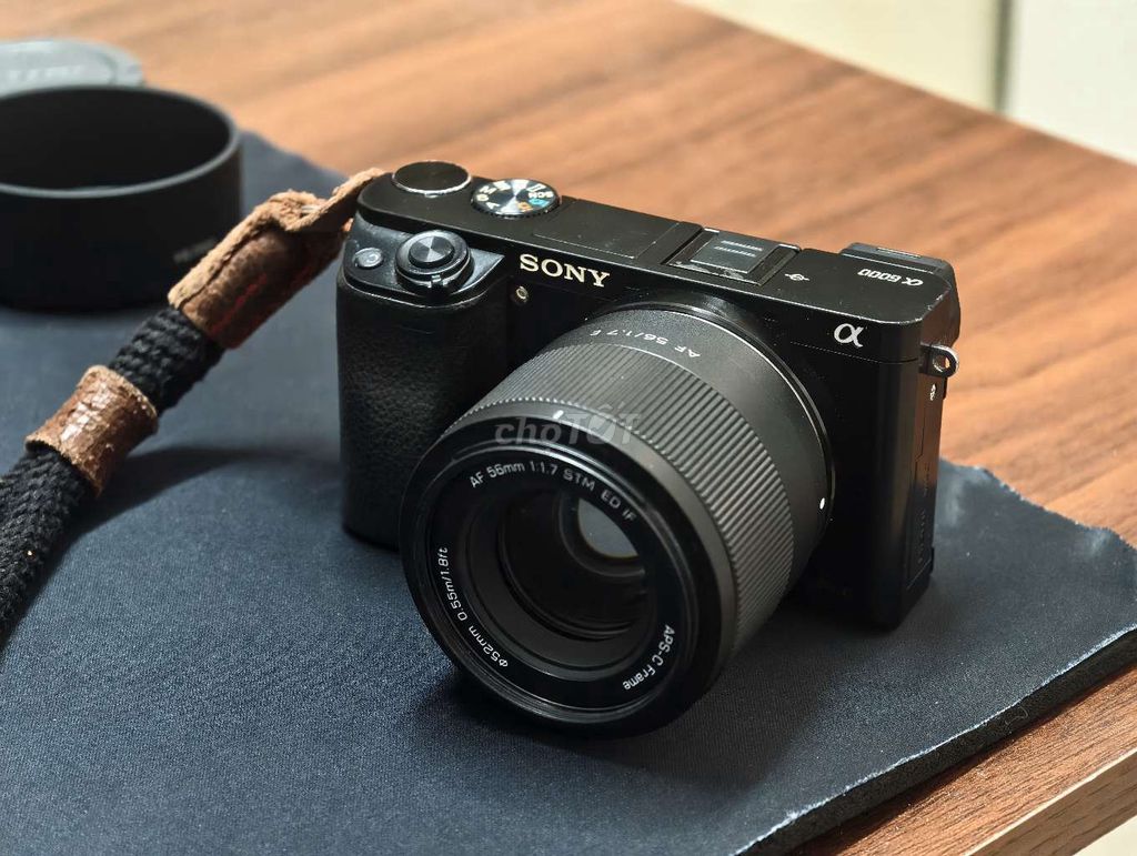 Máy ảnh Sony a6000 Đen + Viltrox 56mm f1.7. Mua bán Máy ảnh, Máy quay tại Thành phố Buôn Ma Thuột Đắk Lắk được đăng bởi Jen  hình 1