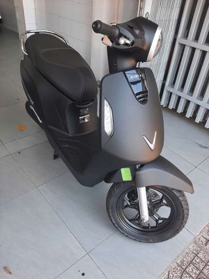 Xe máy điện VinFast Grand Lite Đen mờ