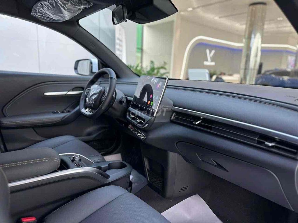 🚘VINFAST VF6 SẴN XE -  ĐĂNG KÝ FLATFORM MIỄN PHÍ🇻🇳. Mua bán Ô tô tại Quận Đống Đa Hà Nội được đăng bởi Kim Ngọc Vinfast Newway hình 12