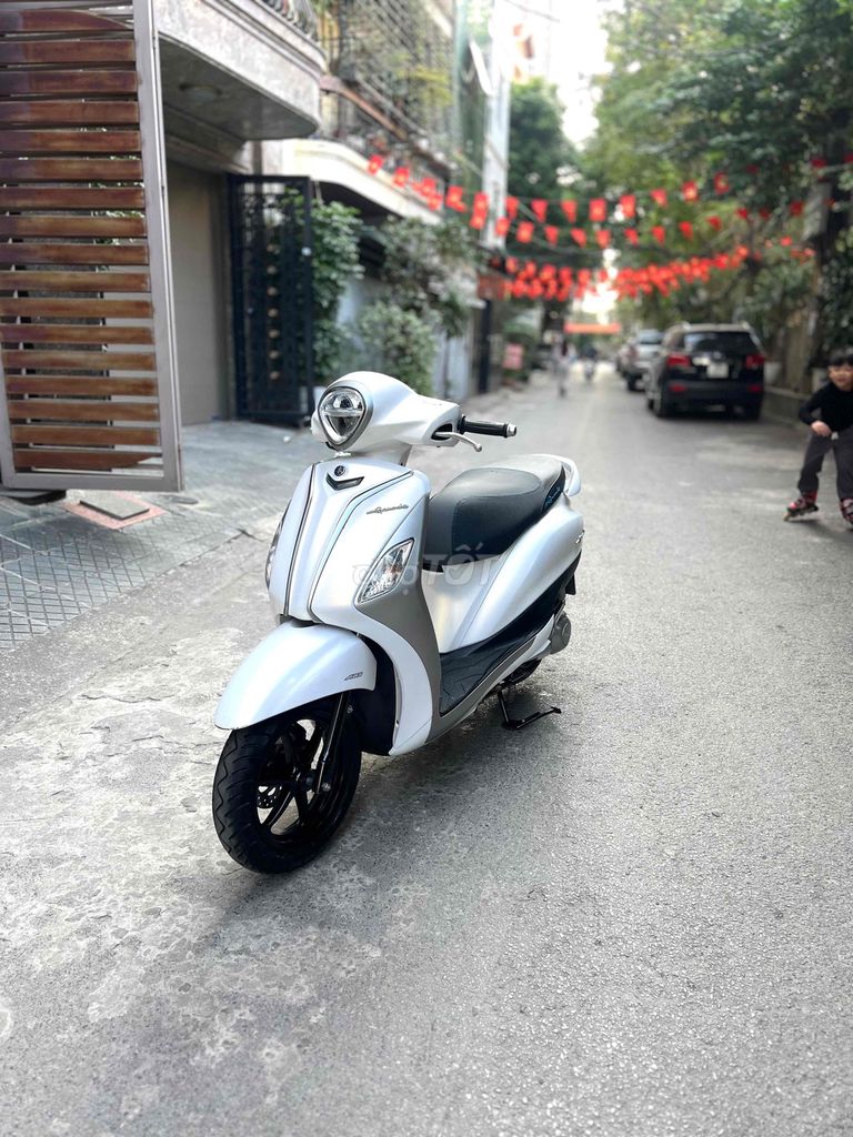 Xe Máy Anh Thao Grande 125abs biển hà nội. Mua bán Xe máy tại Quận Cầu Giấy Hà Nội được đăng bởi shop xe may cũ anh thao hình 4