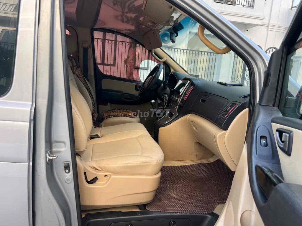 Hyundai Grand Starex 2011 - 9 chỗ. Mua bán Ô tô tại Quận Hà Đông Hà Nội được đăng bởi Hiệp Xoăn Hà Đông hình 10