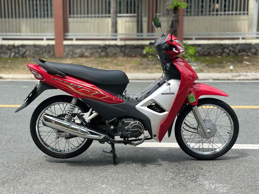 XE HONDA WAVE @110 - ĐỜI 2022 LƯỚT 8000km - GIÁ 15. Mua bán Xe máy tại Thị xã Tân Uyên Bình Dương được đăng bởi Hồ Hoàng Cảnh   hình 3