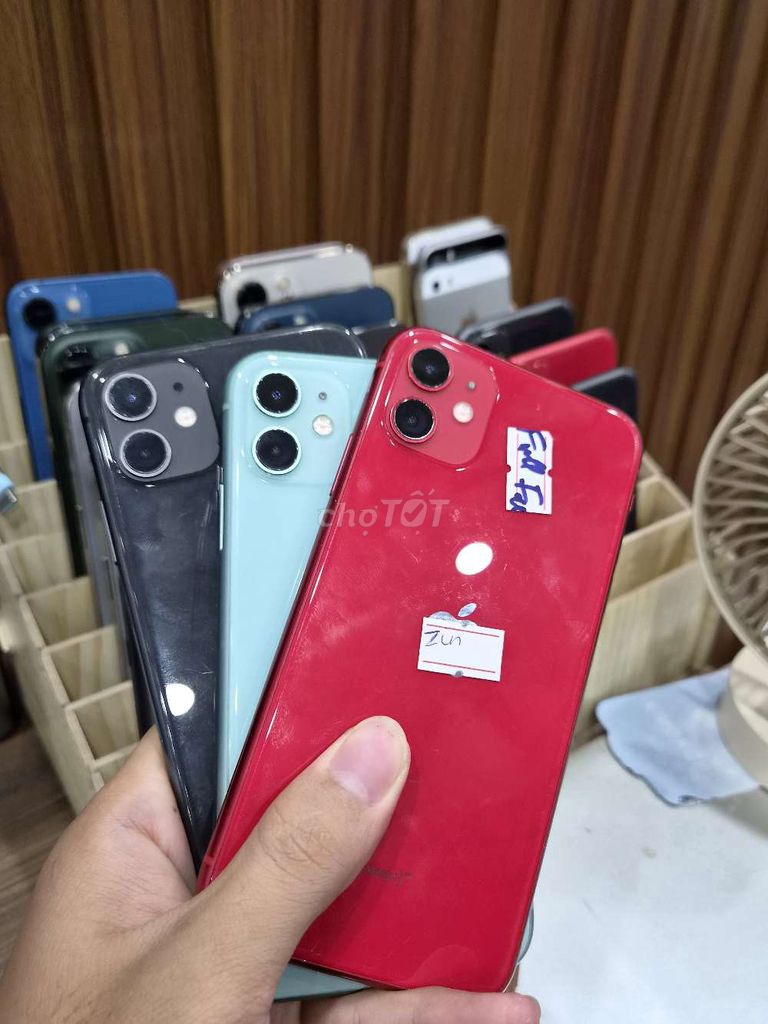iPhone 11 Đỏ, Xanh, Đen Đã dùng. Mua bán Điện thoại tại Thành phố Thủ Đức Tp Hồ Chí Minh được đăng bởi trần đức hải hình 1