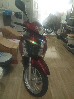Honda SH150cc 2014 Đỏ. Mua bán Xe máy tại Quận 8 Tp Hồ Chí Minh được đăng bởi Nguyễn minh Kính 