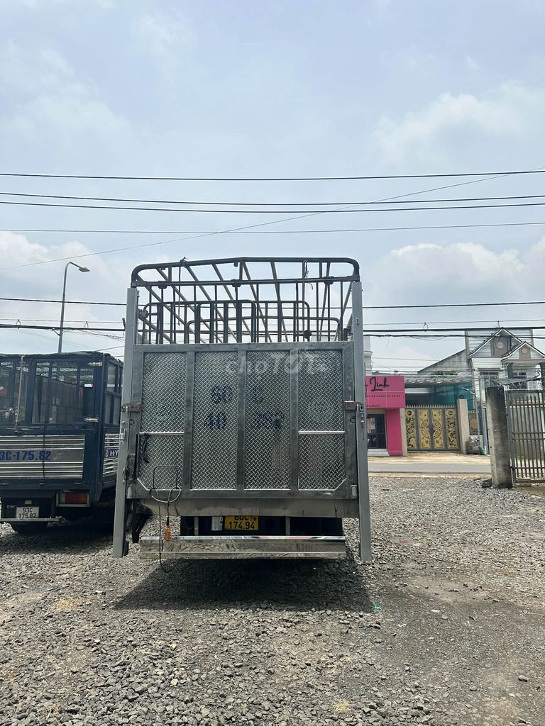 Xe ISUZU 5 tấn sản xuất 2010 màu trắng, có bản vẽ. Mua bán Xe tải, xe ben tại Huyện Trảng Bom Đồng Nai được đăng bởi An Thiên Phú hình 5