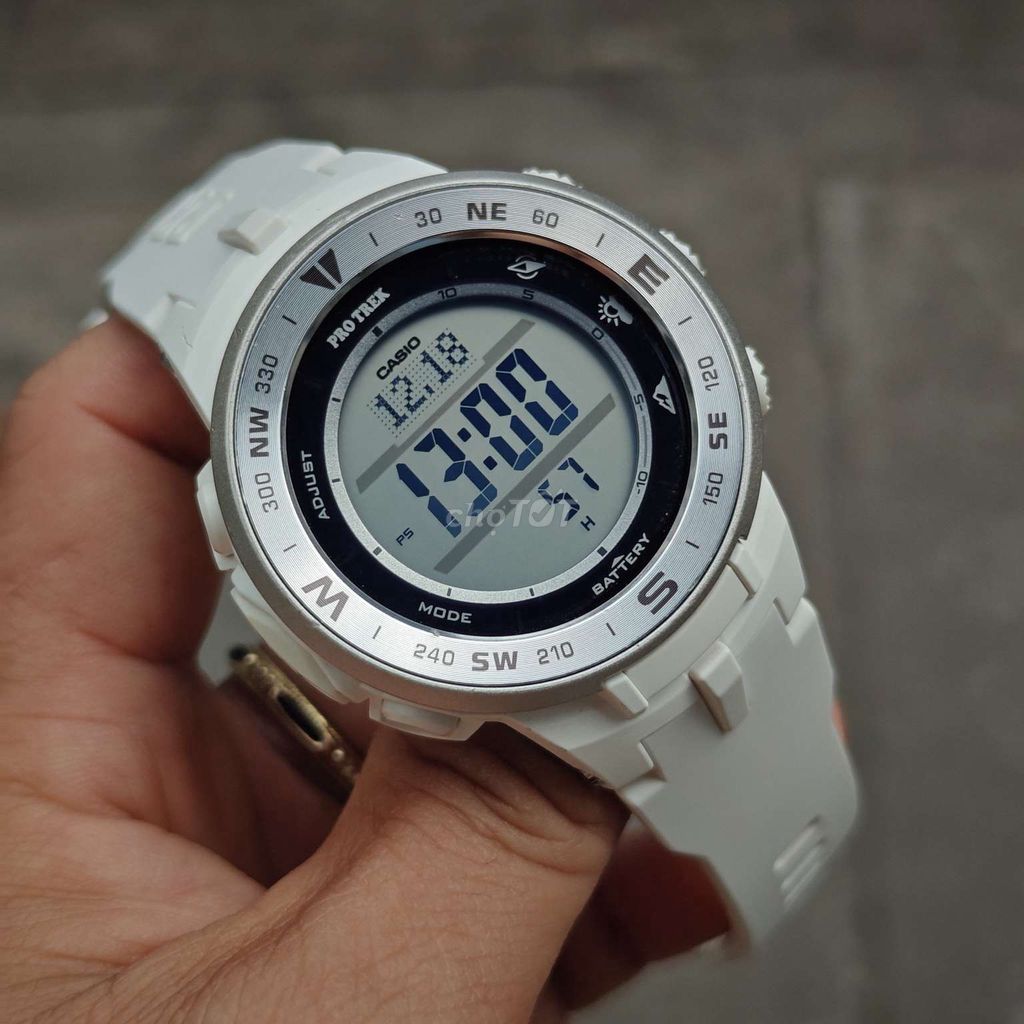 Casio protrek prg330 trắng tinh