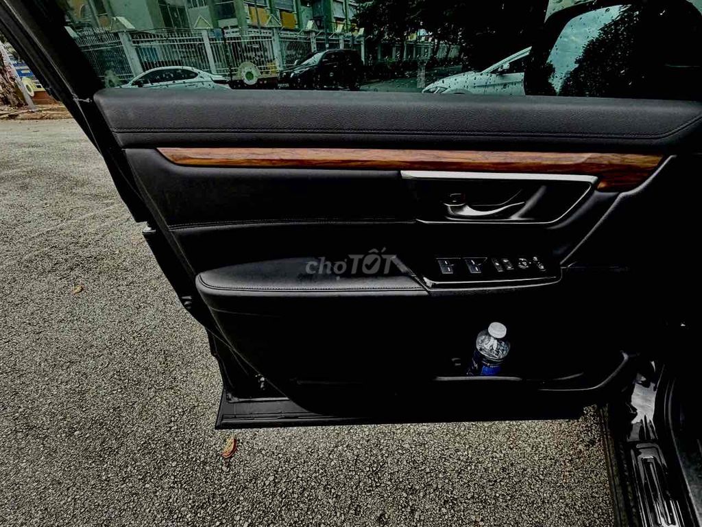Honda CR V L 2023 1.5LSE - 47000 km cửa sổ trời. Mua bán Ô tô tại Thành phố Long Khánh Đồng Nai được đăng bởi Minh Boy hình 4