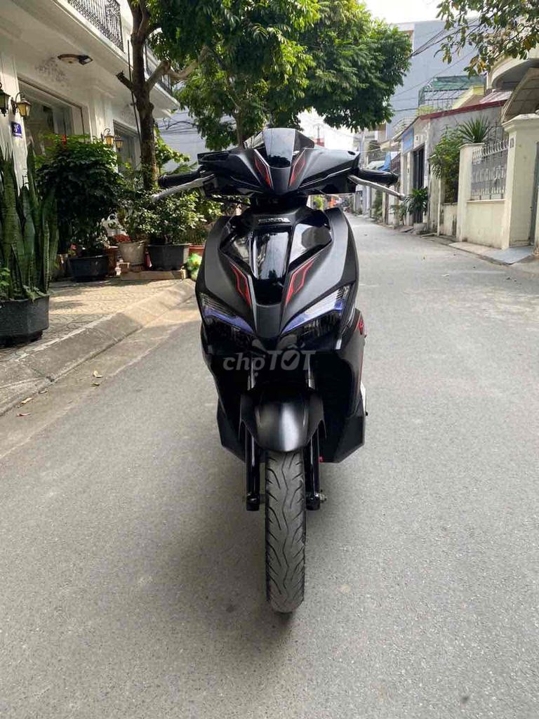 Honda Airblade chính chủ đời cao zin đẹp. Mua bán Xe máy tại Quận Hồng Bàng Hải Phòng được đăng bởi Ly  hình 3