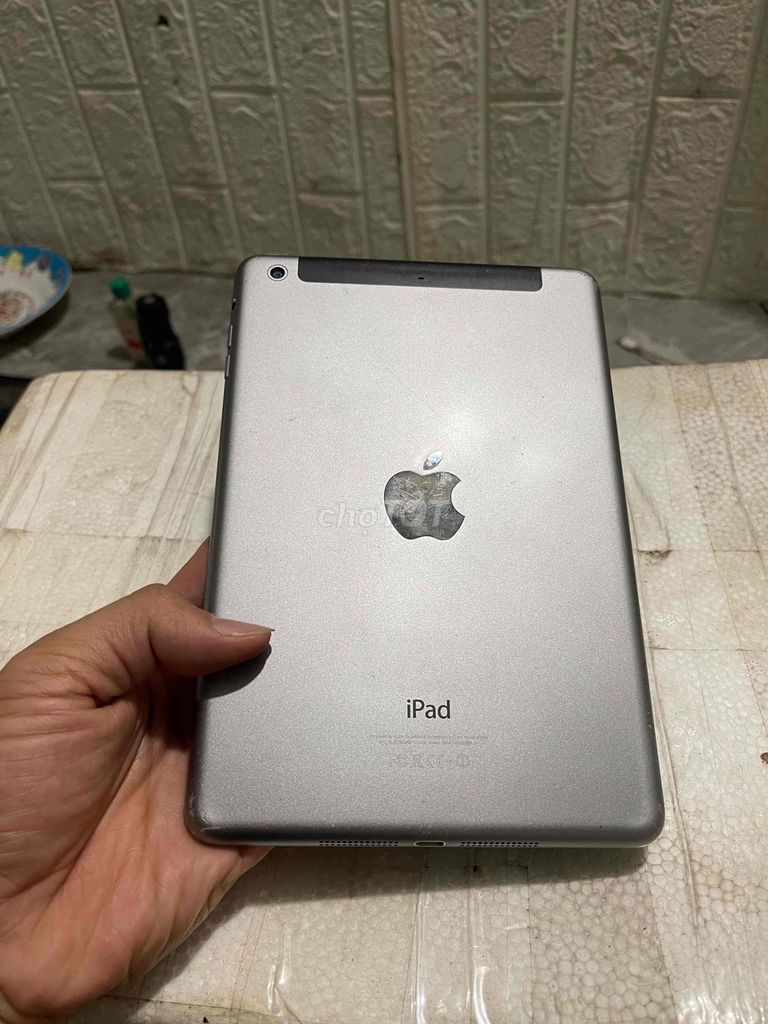 IPad mini 2 hư pin.icould sạch. Mua bán Máy tính bảng tại Thành phố Đà Lạt Lâm Đồng được đăng bởi Vinh Tổng 7979 hình 1