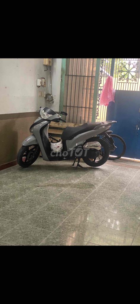 BÁN SH NHÀ. Mua bán Xe máy tại Quận 3 Tp Hồ Chí Minh được đăng bởi hiếu hình 2