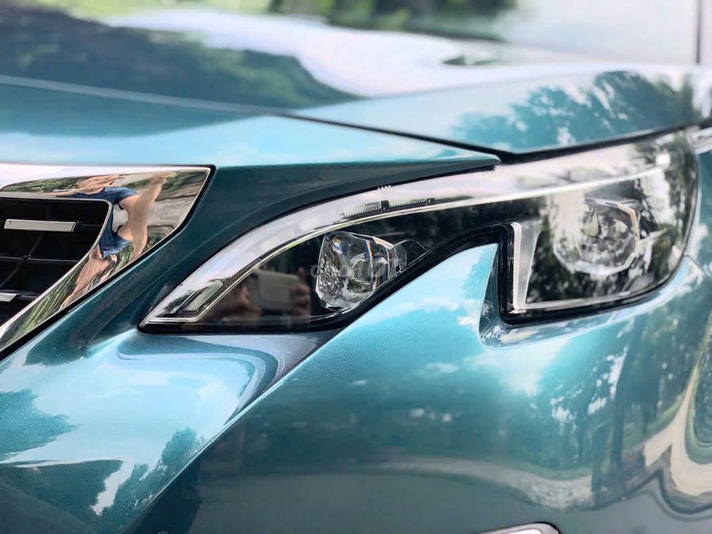 PEUGEOT 5008 ALLURE – 7 CHỖ CAO CẤP