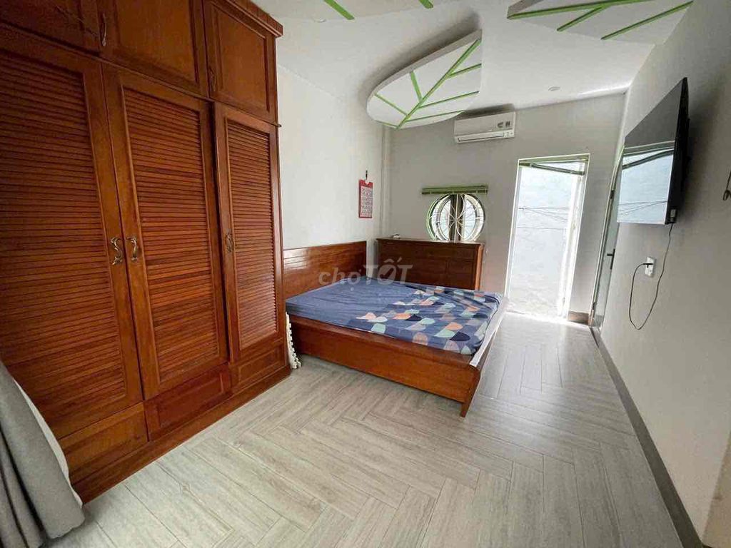 Bán gấp toà căn hộ 3 tâng 6 phòng cho thuê 60tr/1 tháng. Mua bán nhà ở tại Quận Ngũ Hành Sơn Đà Nẵng được đăng bởi Hoàng Thị Châu hình 4