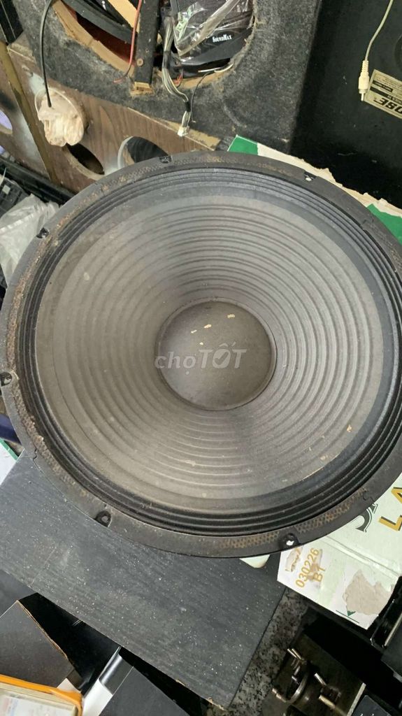 Loa Bass 40cm. Mua bán Tivi, Âm thanh tại Quận Tân Bình Tp Hồ Chí Minh được đăng bởi Anh ngọc  hình 1
