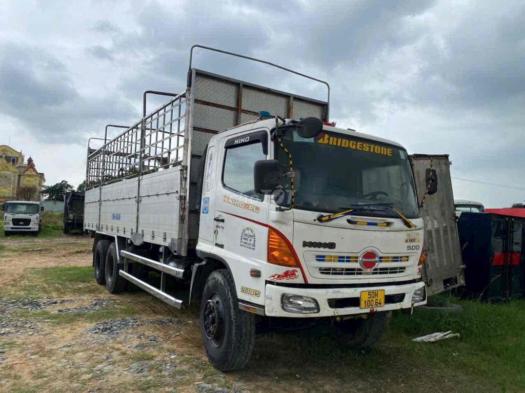 xe tải hino fl 3 chân . sx 2008