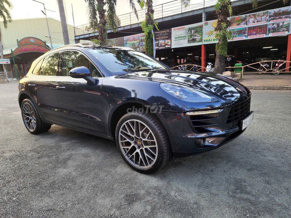 Porsche Macan fulloption, nhà trùm mền còn rất mới. Mua bán Ô tô tại Quận 10 Tp Hồ Chí Minh được đăng bởi Mỹ Linh hình 9