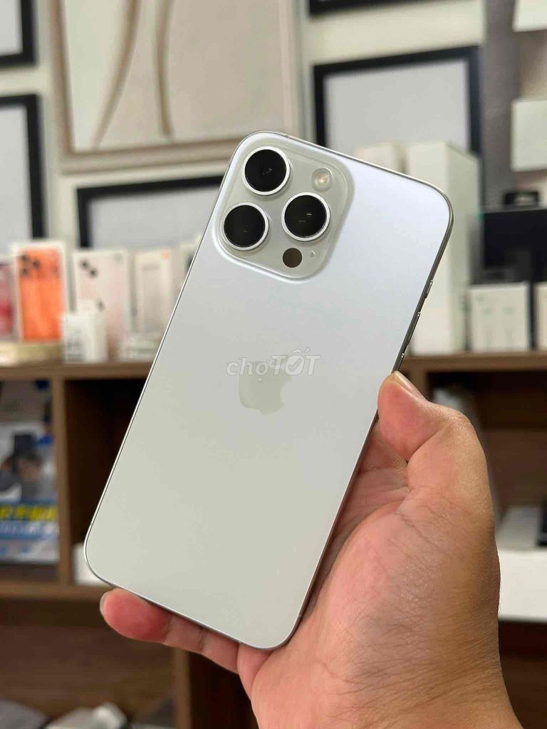 Apple iPhone 15 Pro Max 256GB Trắng Mỹ Đã qsd. Mua bán Điện thoại tại Thành phố Biên Hòa Đồng Nai được đăng bởi TRƯƠNG HUY HOÀNG hình 1