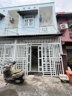 Nhà lầu mới 2 phòng hẻm 388 Nguyễn Văn Cừ