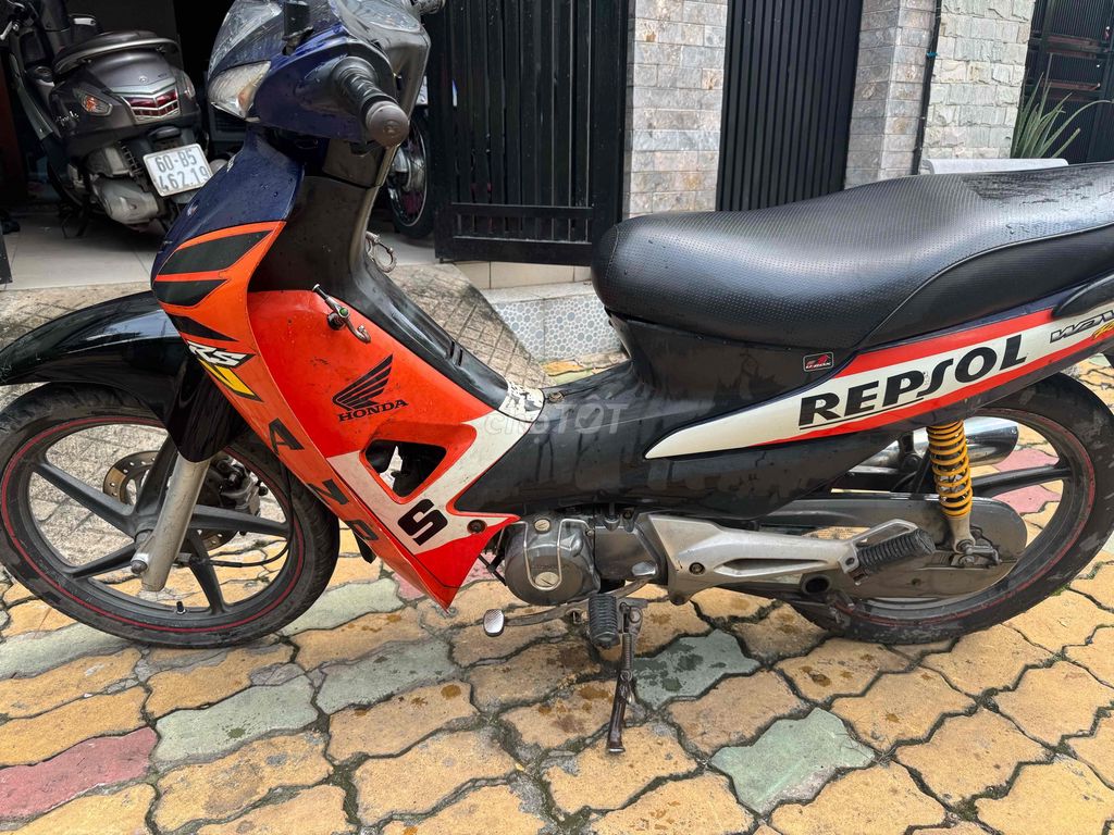 Honda Wave 100 Repsol чёрно-оранжевый