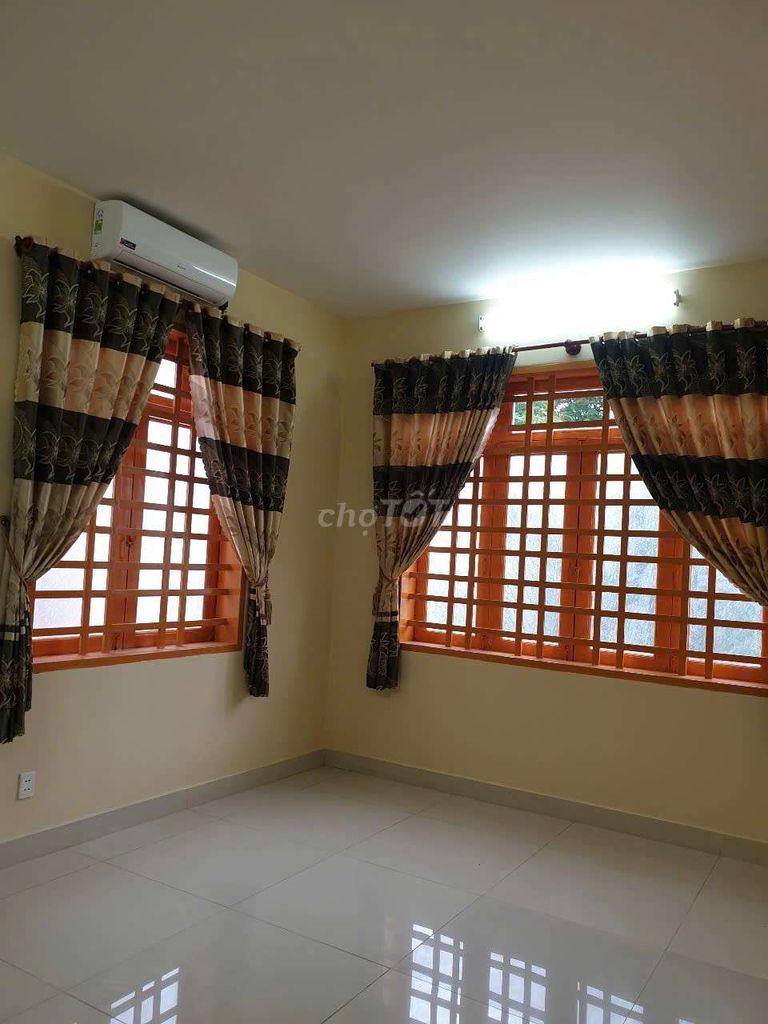 Cho thuê nhà mặt tiền đường lớn trung tâm Thủ Dầu Một Bình Dương. Cho thuê văn phòng, mặt bằng kinh doanh tại Thành phố Thủ Dầu Một Bình Dương được đăng bởi Phùng Huy Lâm hình 4