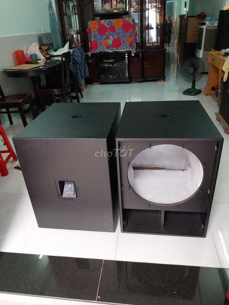 Vỏ thùng loa sub đơn ván ép bass 50cm-mới 100%. Mua bán Tivi, Âm thanh tại Quận 12 Tp Hồ Chí Minh được đăng bởi Tiến Dũng audio hình 1