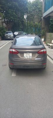 Ford Fiesta 2017 Số tự động 150.000 km