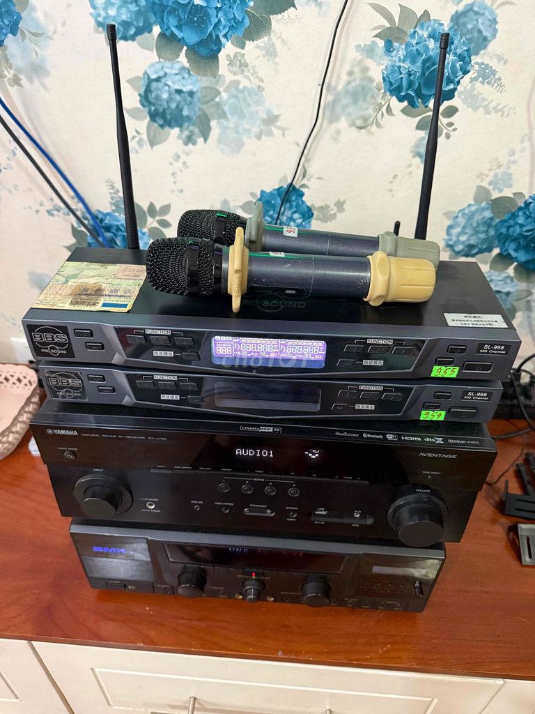 Micro không dây BBS SL-968.channel 500 kênh Đức. Mua bán Tivi, Âm thanh tại Quận Tân Bình Tp Hồ Chí Minh được đăng bởi Khắc Hưng hình 1